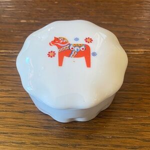 White Ceramic Trinket Box with Decorative Red Horse Motif